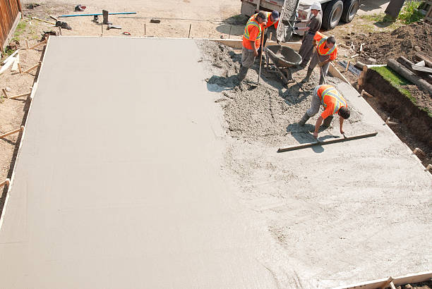 Best Driveway Concrete Repair  in Greenfield, MO
